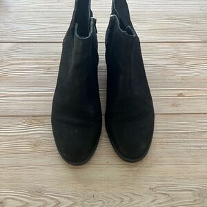 FRYE AND CO. Black Ankle Booties | Size 8.5